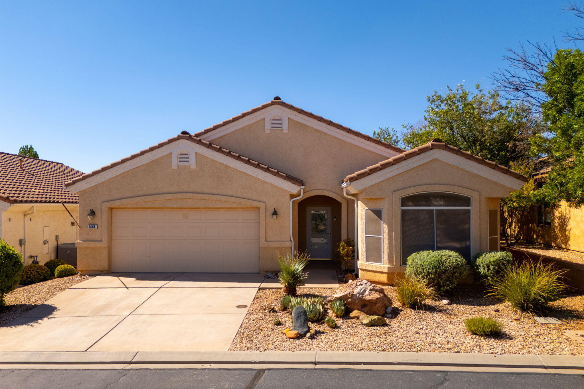 1448 W Summer Poppy DR, St George, UT 84790 — photo 1