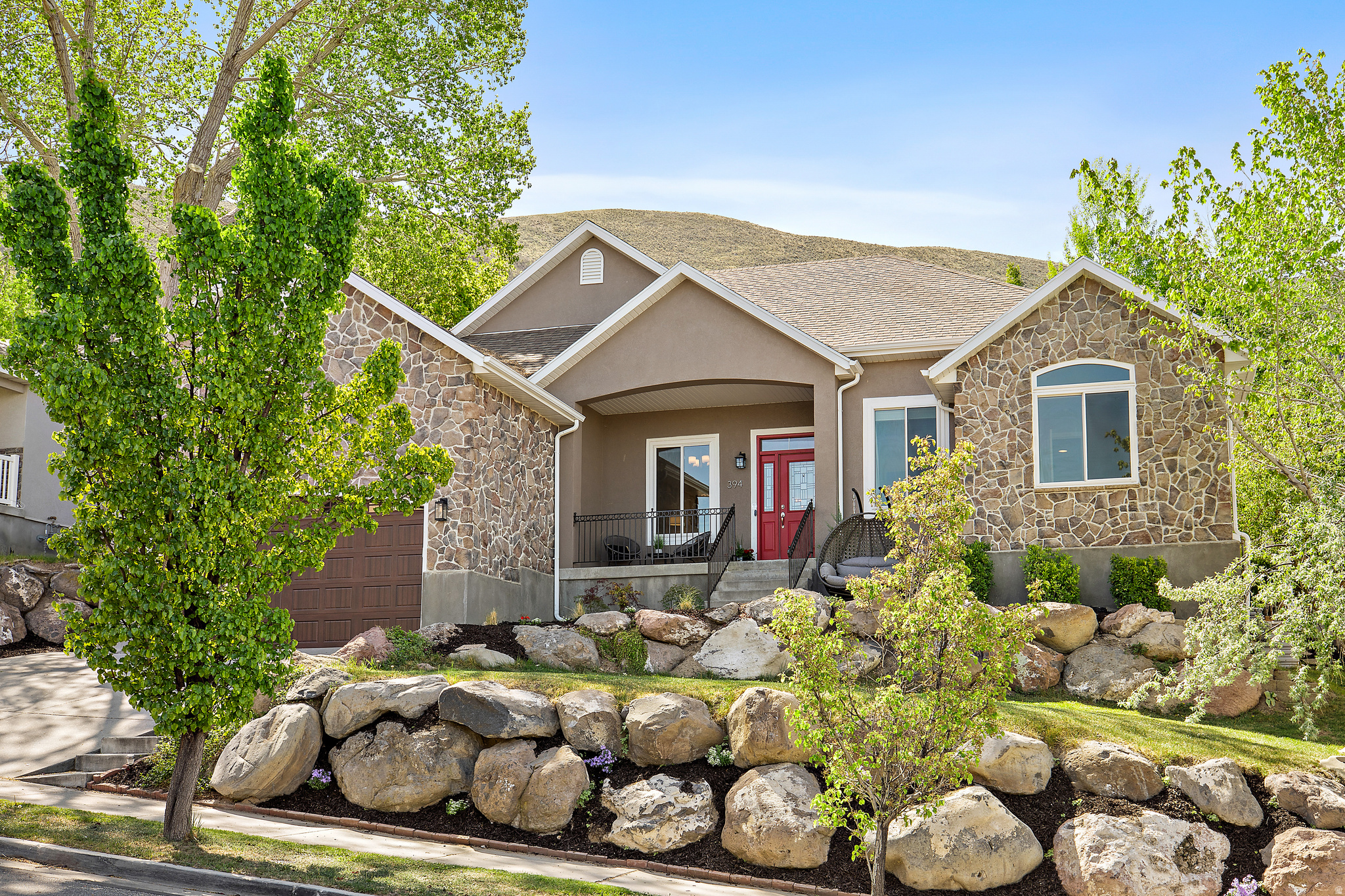 394 E BREWSTER DR, Draper, UT 84020 — photo 1