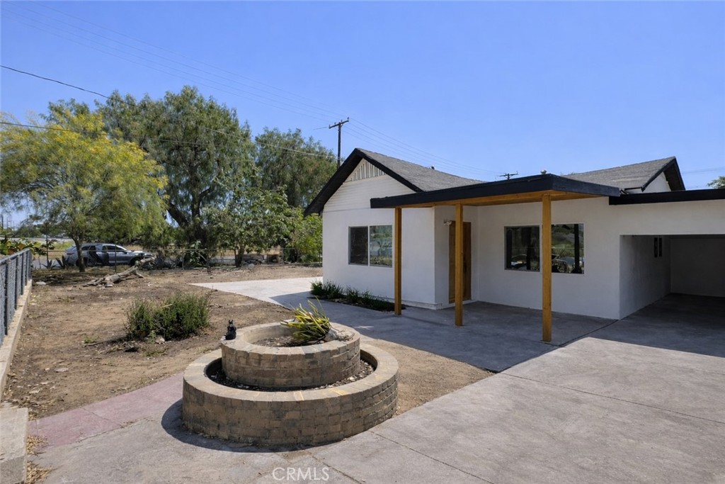 420 W K Street, Colton, CA 92324 — photo 1