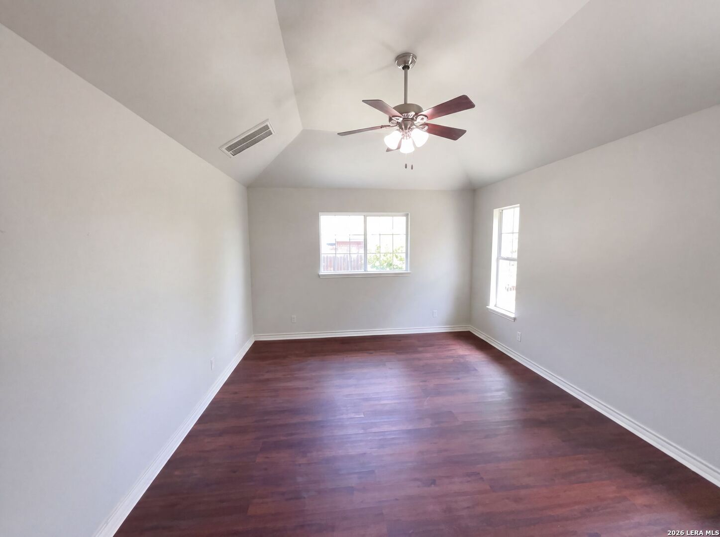 2106 GENEVA ST, ,  78009 — photo 1