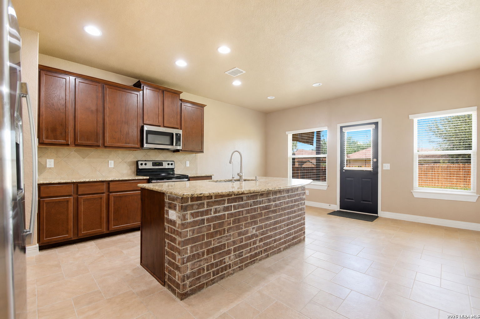 344 MORGAN RUN, ,  78108 — photo 1