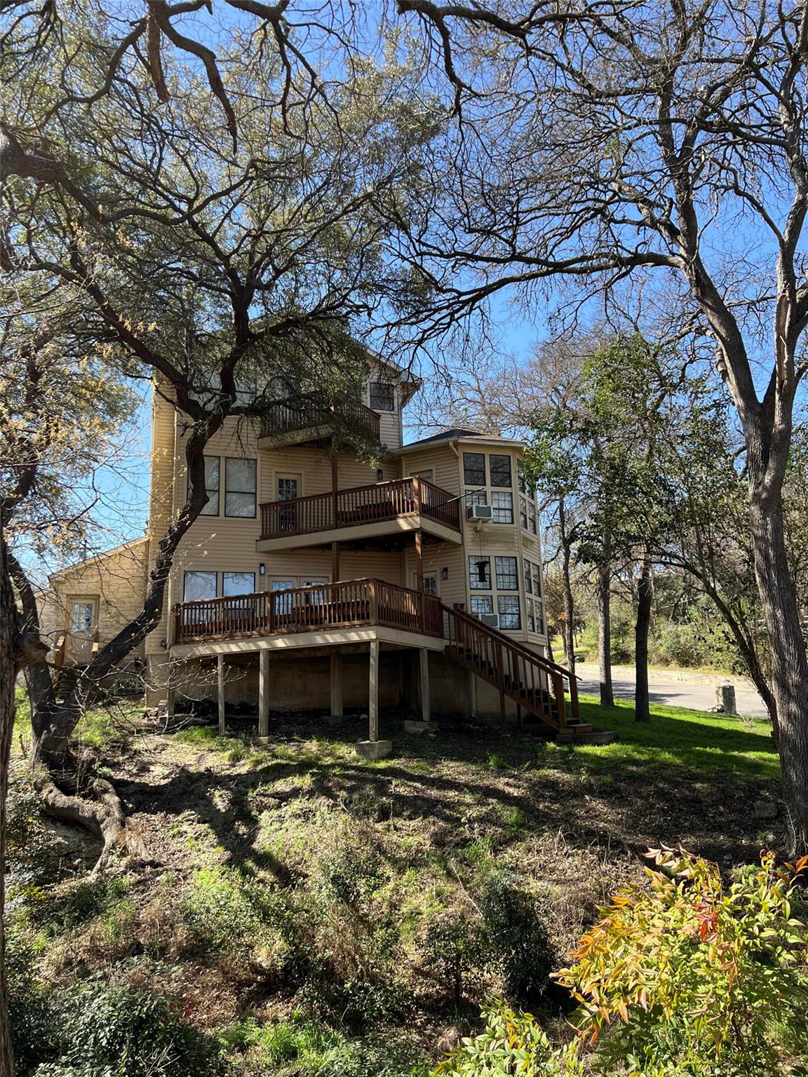 501 Westbrook, Austin, TX 78746 — photo 1