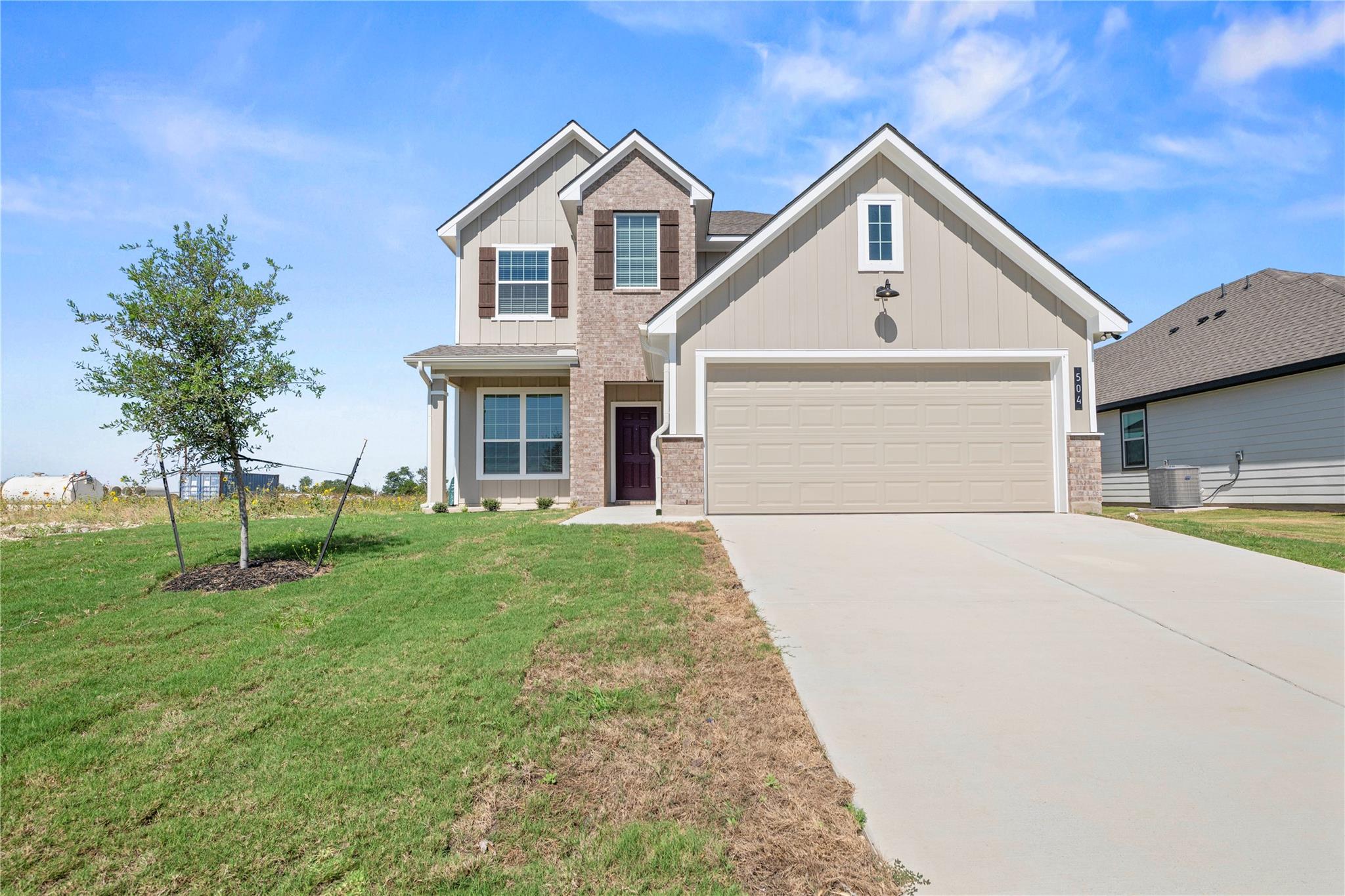 504 Sleep Hollow, Jarrell, TX 76537 — photo 1