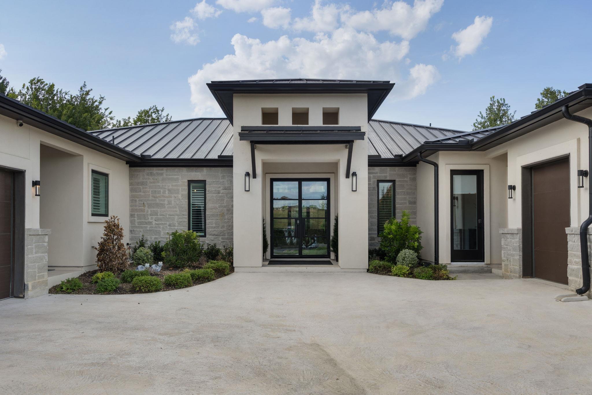 501 Black Wolf, Austin, TX 78738 — photo 1