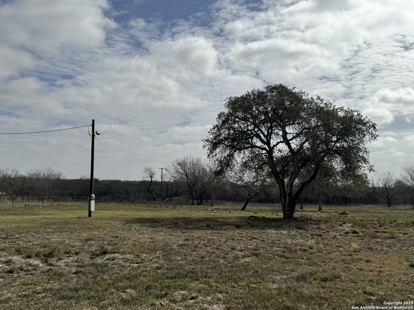115 County Road 779, , 78016 — photo 1