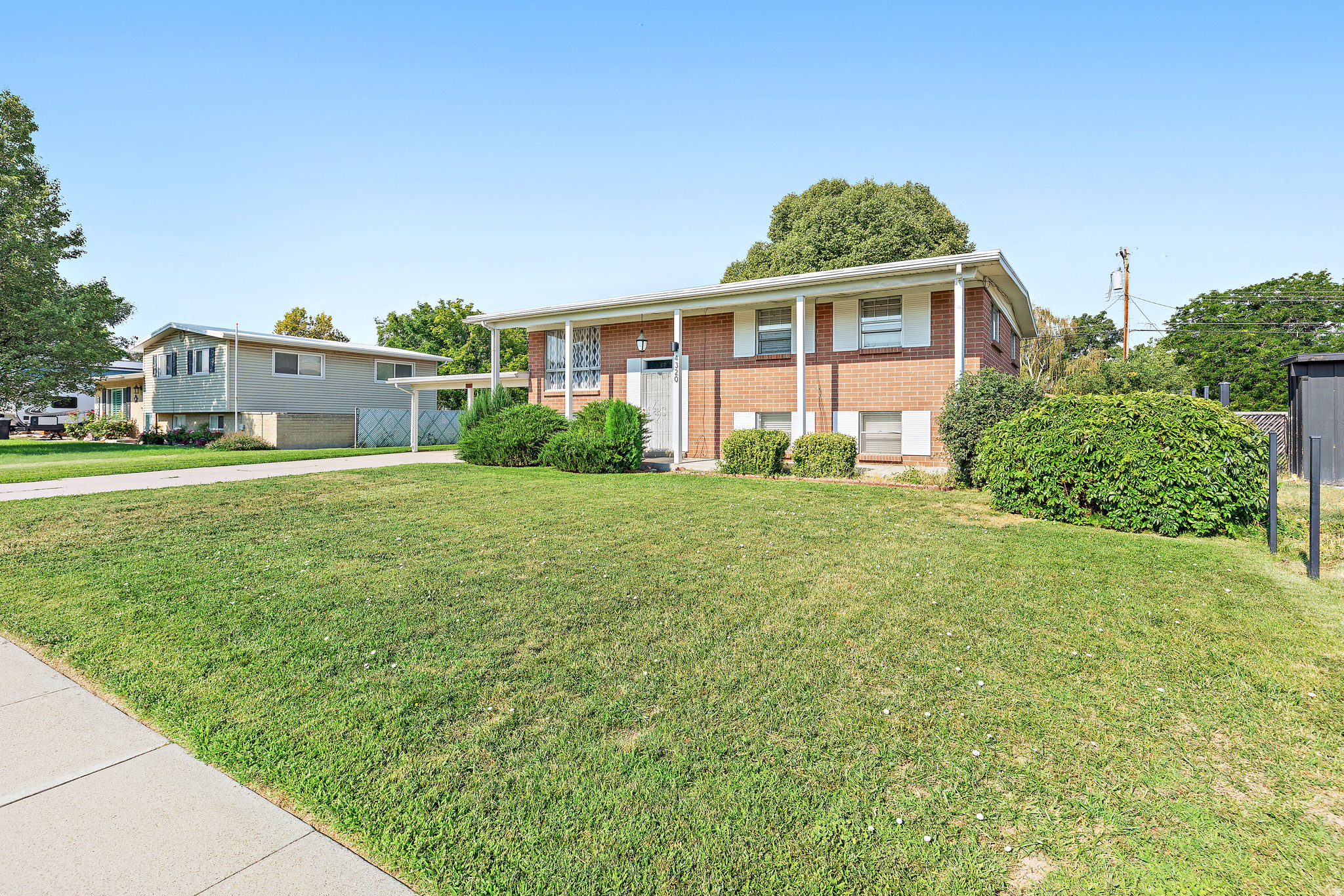 4320 S MORRIS ST, Taylorsville, UT 84129 — photo 1