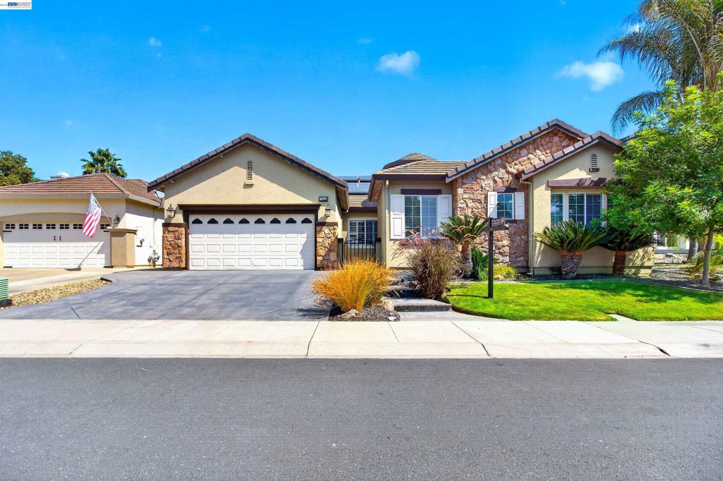 2243 Winchester Loop, Discovery Bay, CA 94505 — photo 1