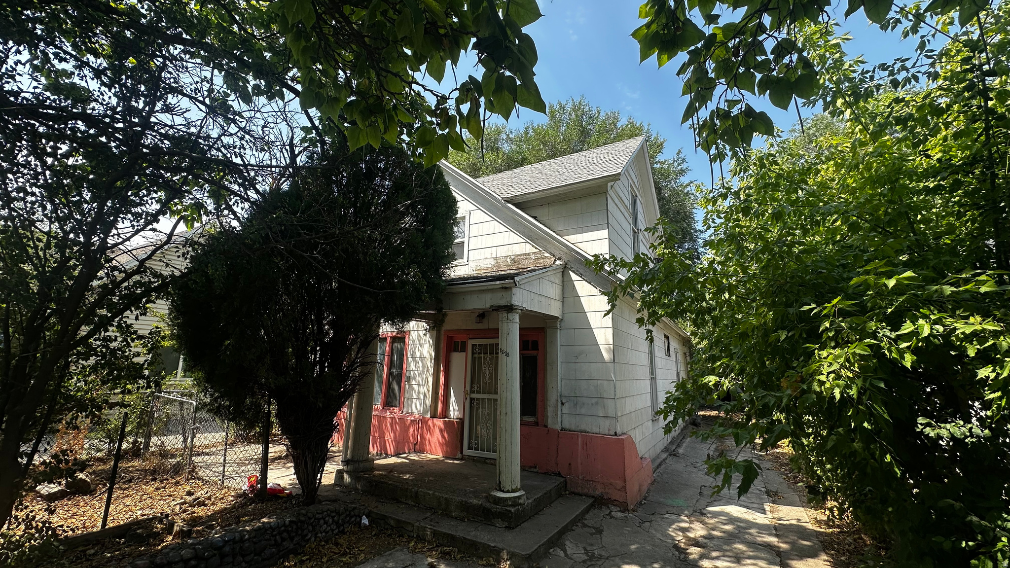 2911  LINCOLN AVE, Ogden, UT 84401 — photo 1