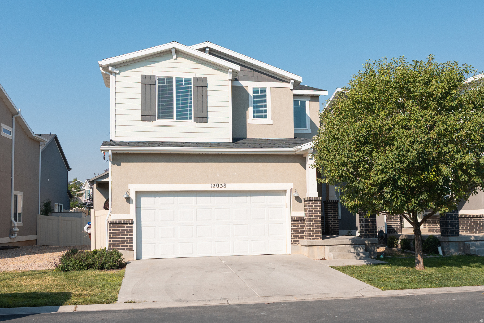 12038 S EL CAPITAN LN, Herriman, UT 84096 — photo 1