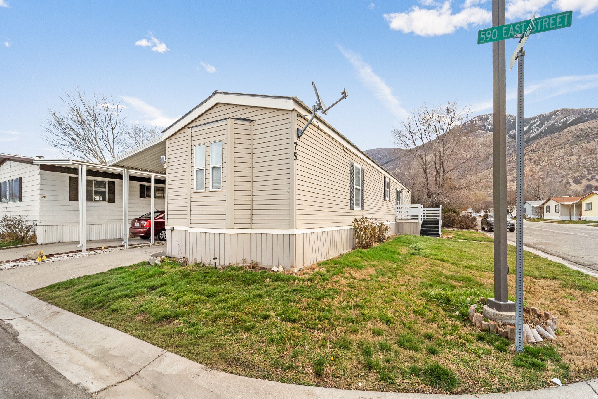 1450 N WASHINGTON BLVD #75, Ogden, UT 84404 — photo 1
