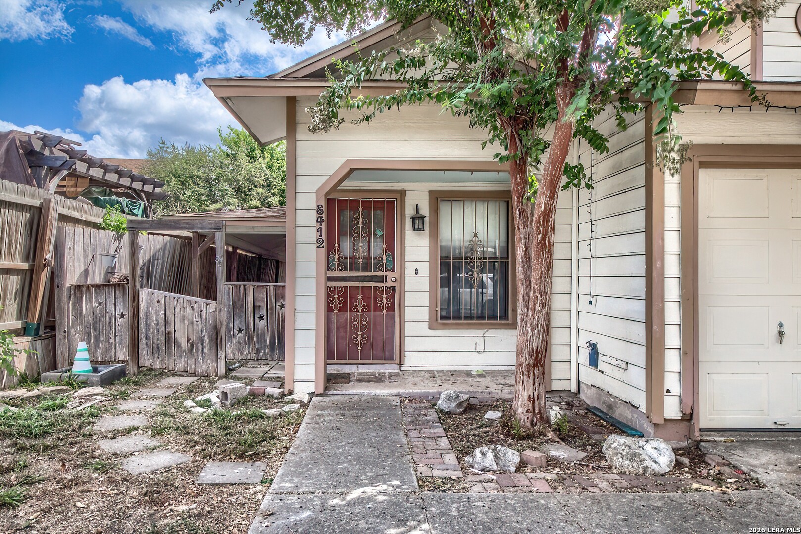 8412 Dixon Ridge, , 78239 — photo 1
