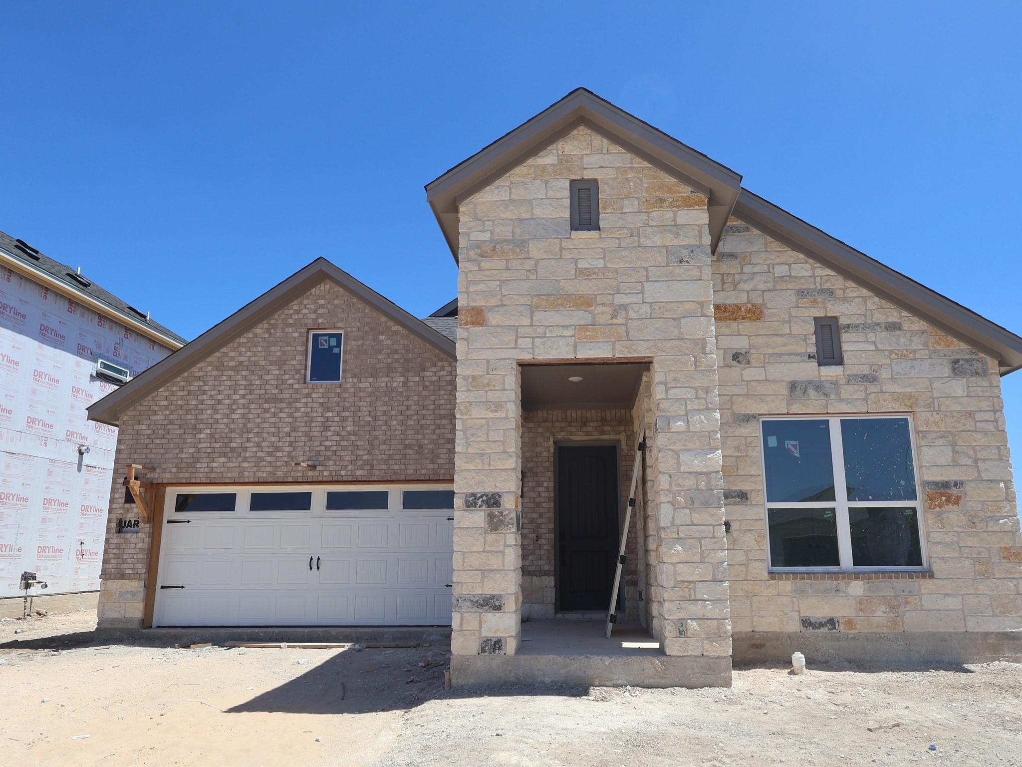 124 Leland, Buda, TX 78610 — photo 1