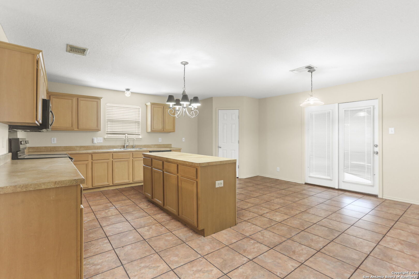 7707 Cold Mtn, ,  78109 — photo 1