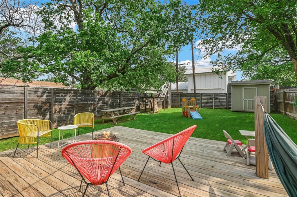 1705 14th, Austin, TX 78702 — photo 1
