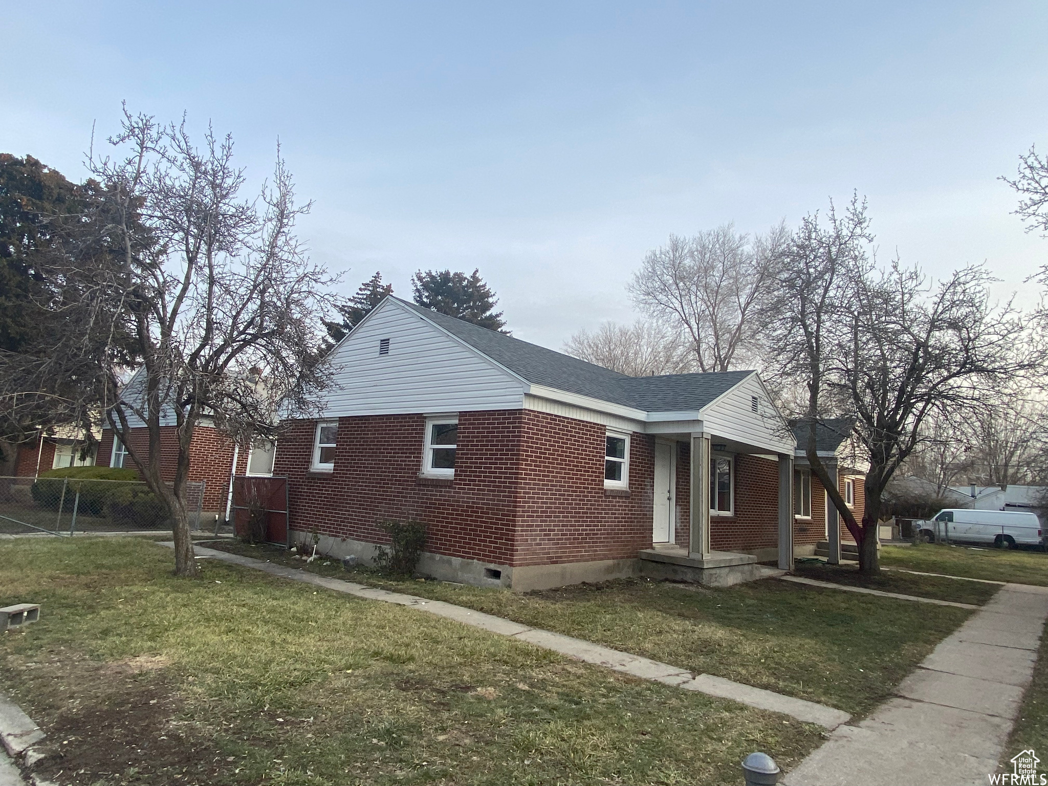 458 E LAMBOURNE AVE, Salt Lake City, UT 84115 — photo 1