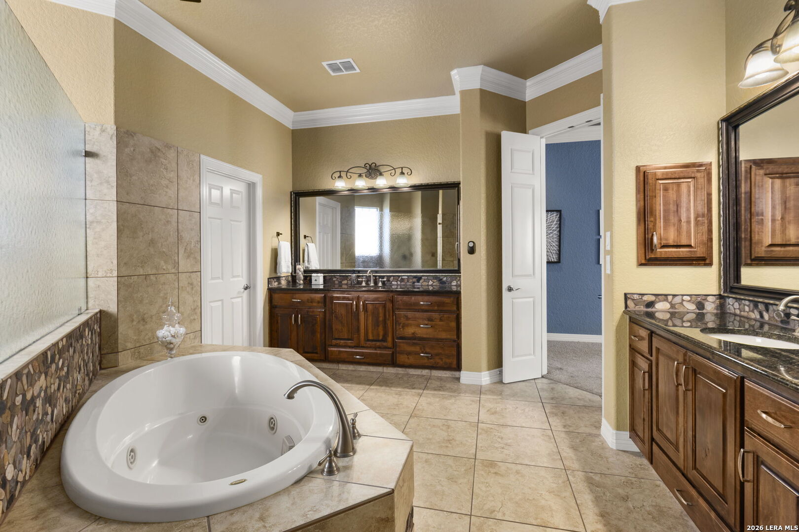 322 SANTA DOMINGO, , 78023 — photo 1