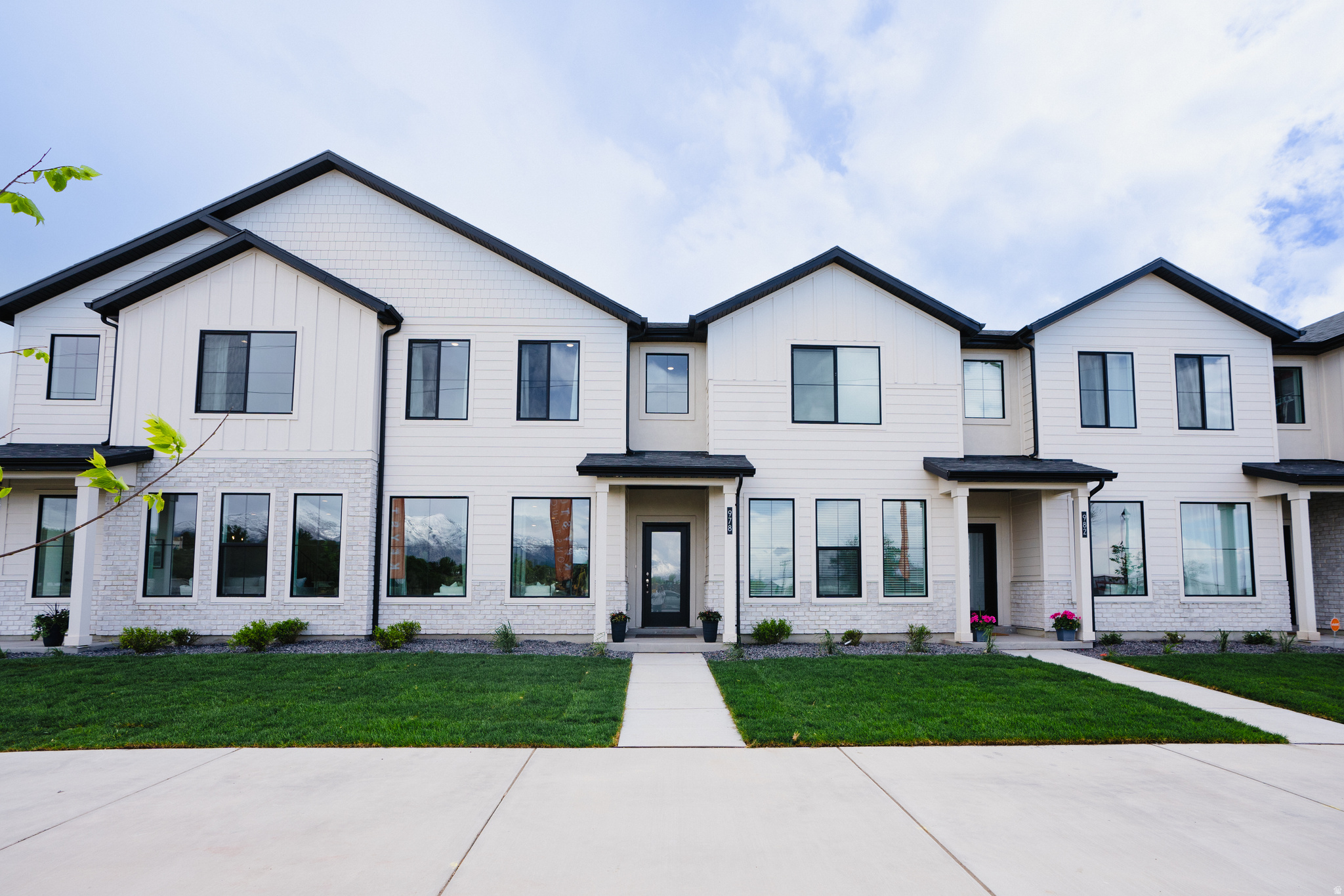 916 S RIVER BOTTOMS RD #186, Spanish Fork, UT 84660 — photo 1