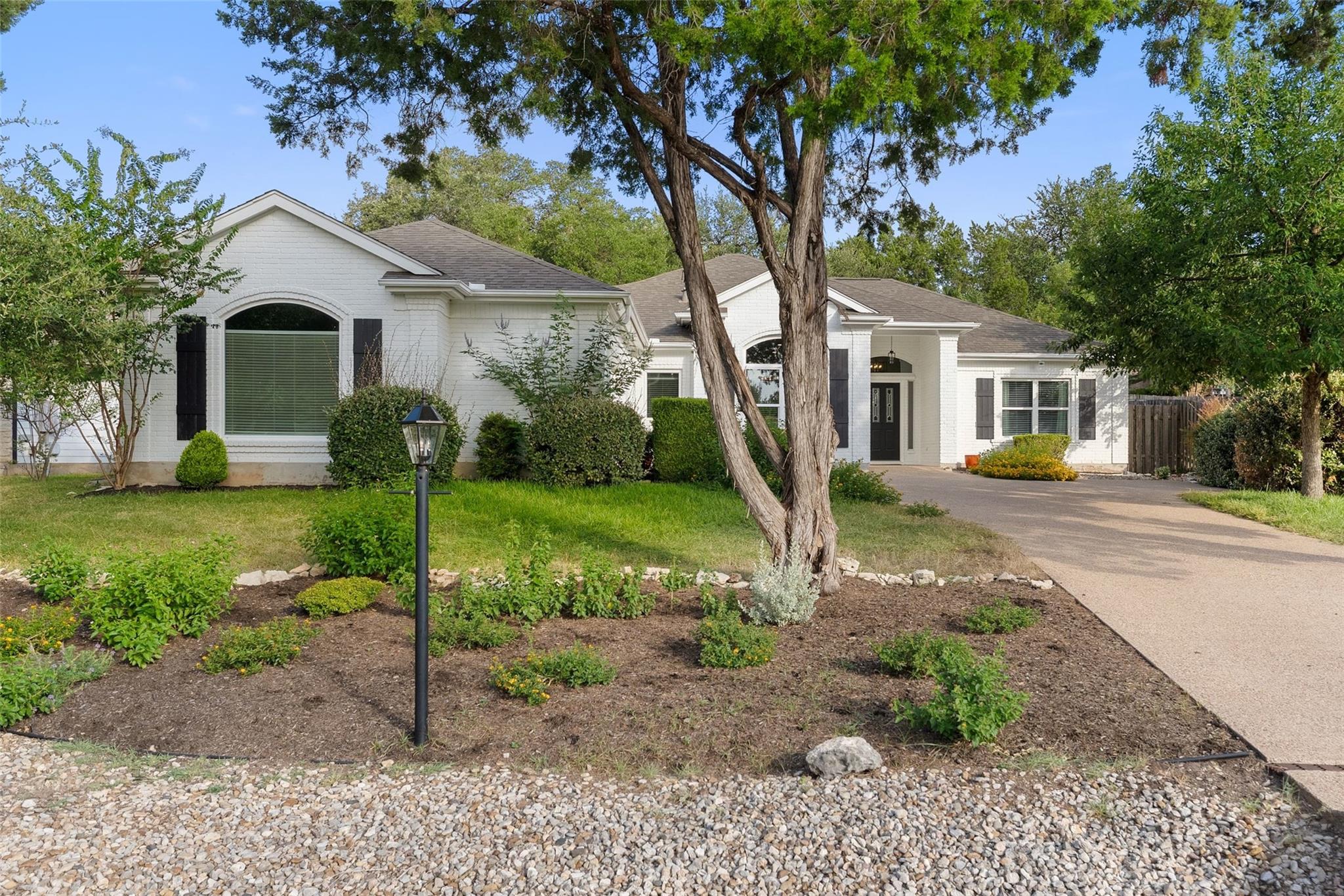 120 Copperleaf, Lakeway, TX 78734 — photo 1
