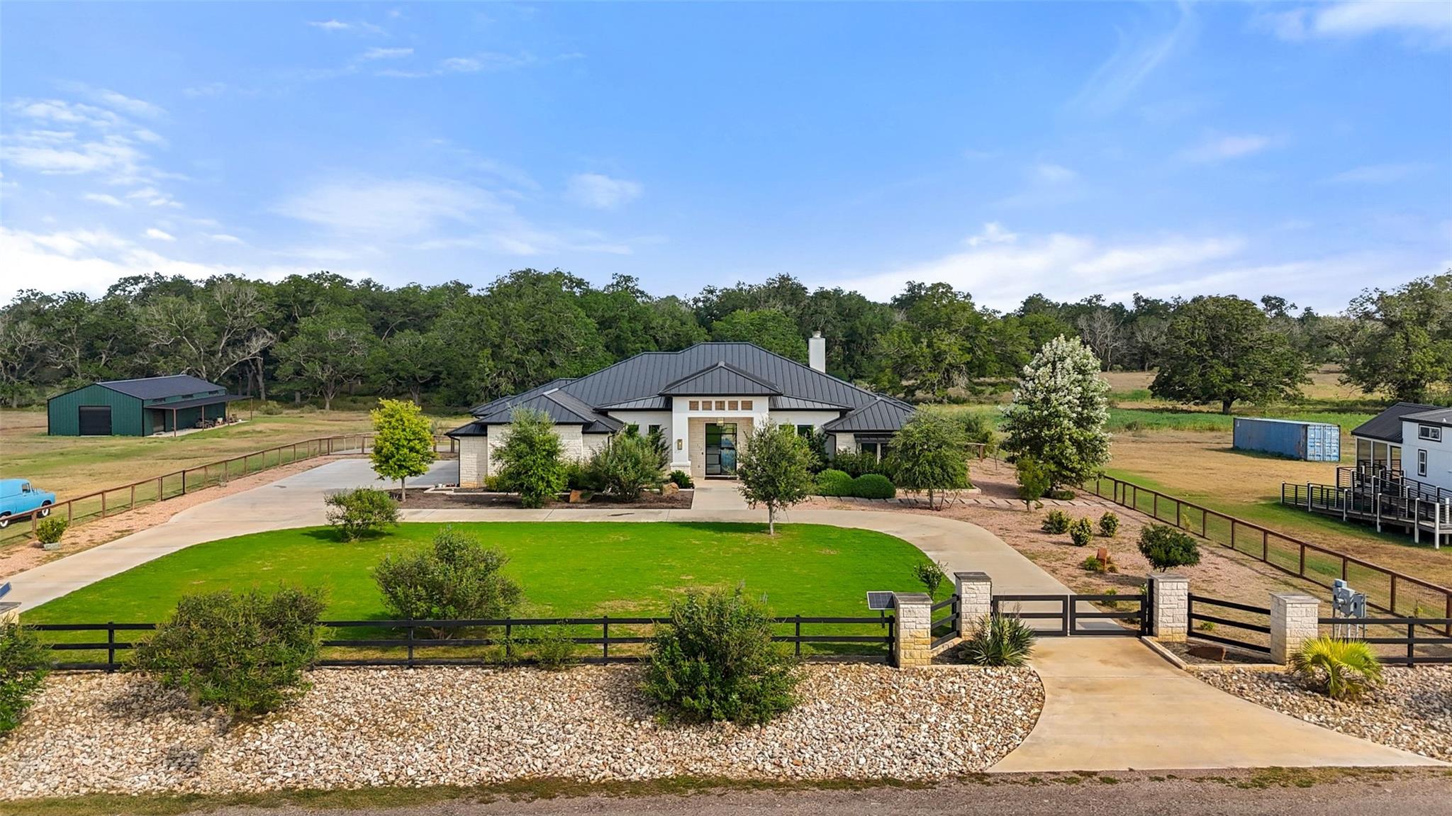 212 Doc Bryson, Bastrop, TX 78602 — photo 1