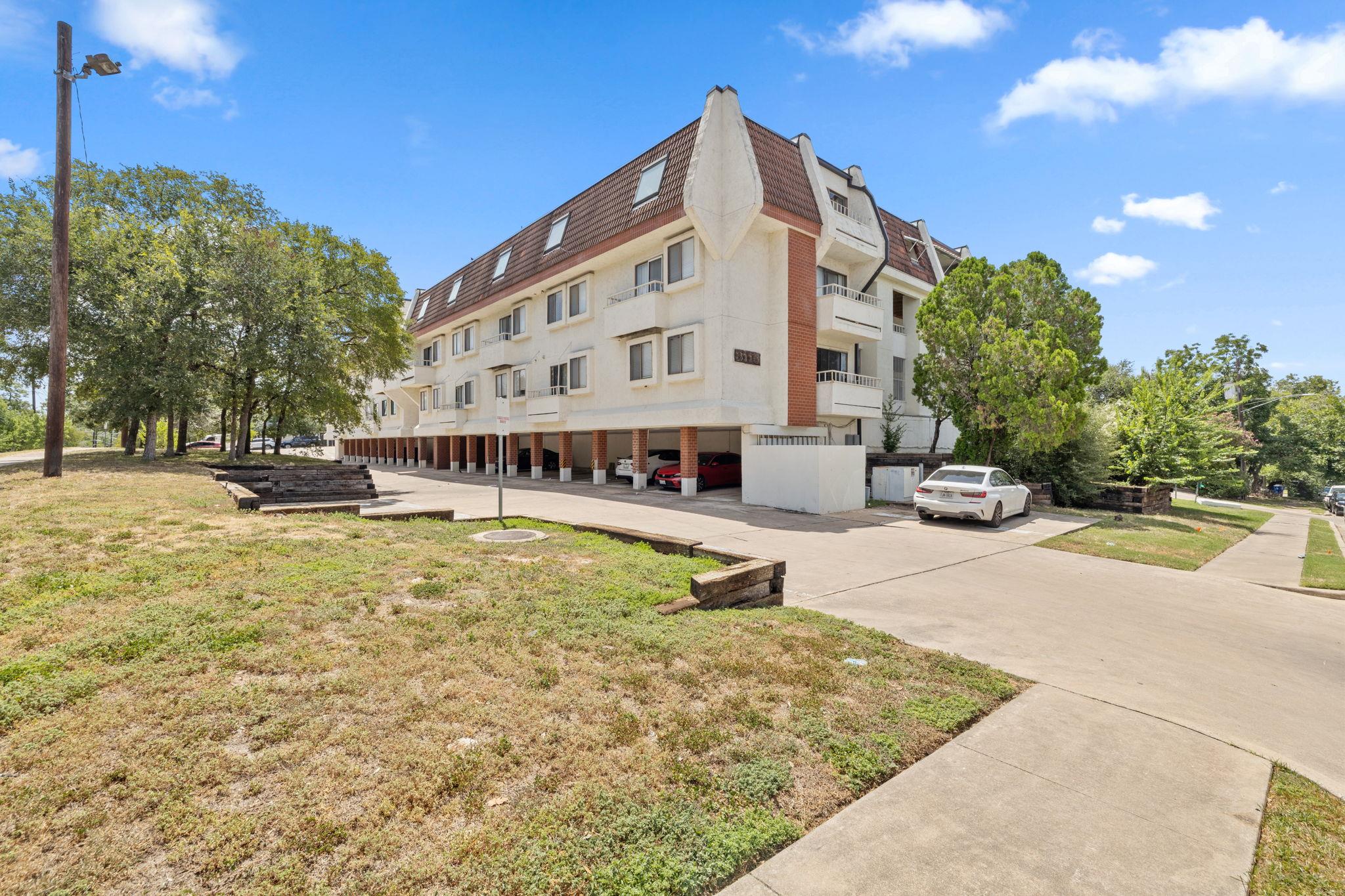 3115 Helms, Austin, TX 78705 — photo 1