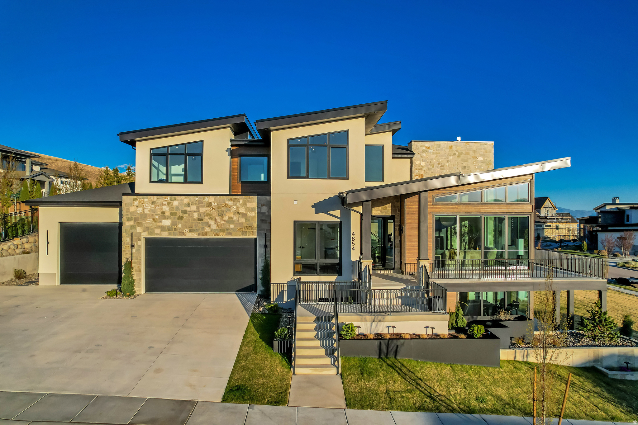 4854 N SOLEGGIATO CIR, Lehi, UT 84043 — photo 1