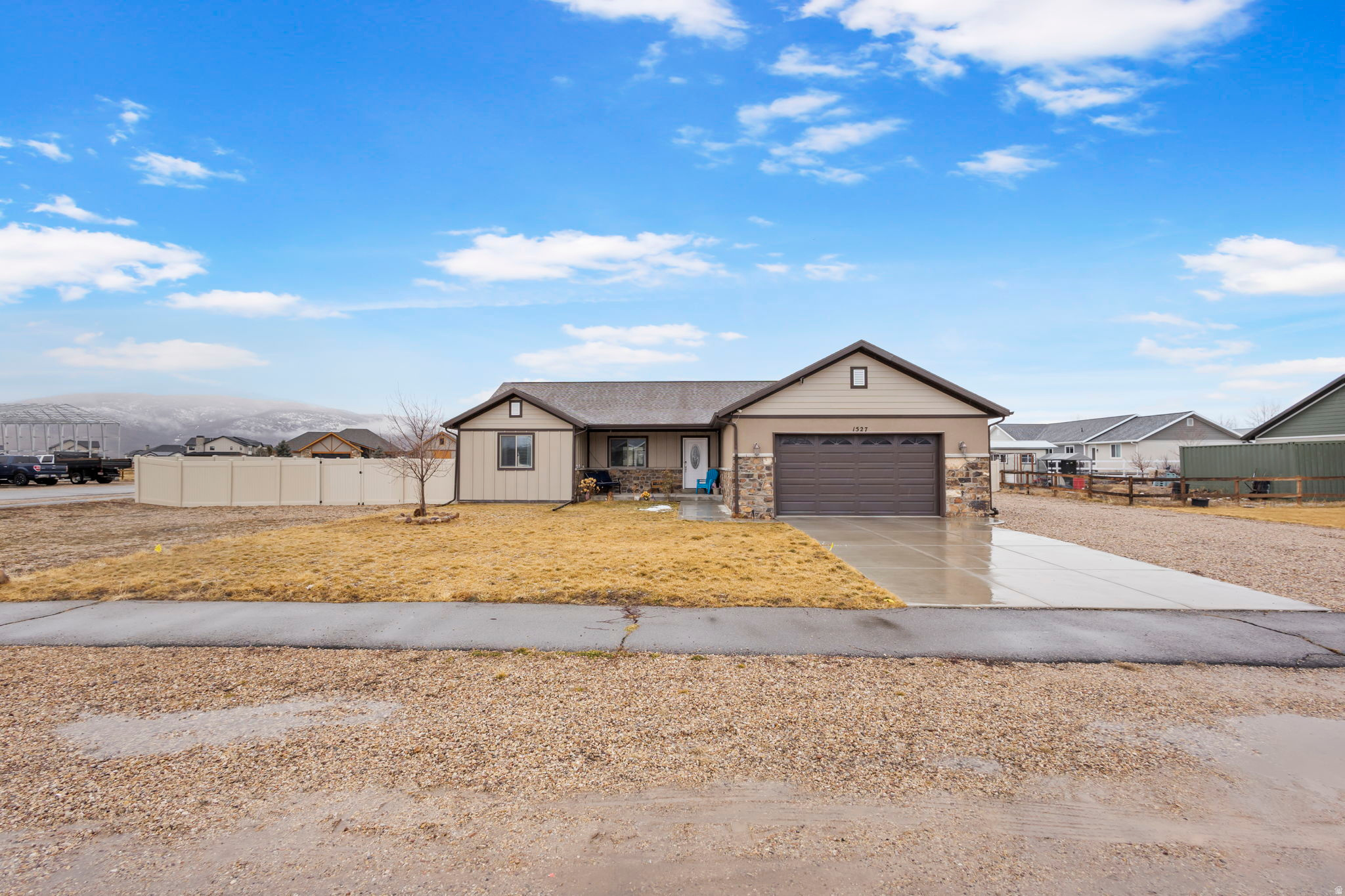 1527 S UINTA VIEW CIR, Francis, UT 84036 — photo 1