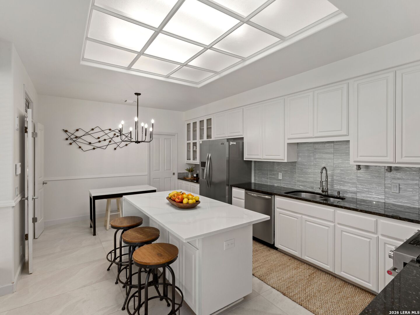 4 Westelm Garden, ,  78230 — photo 1