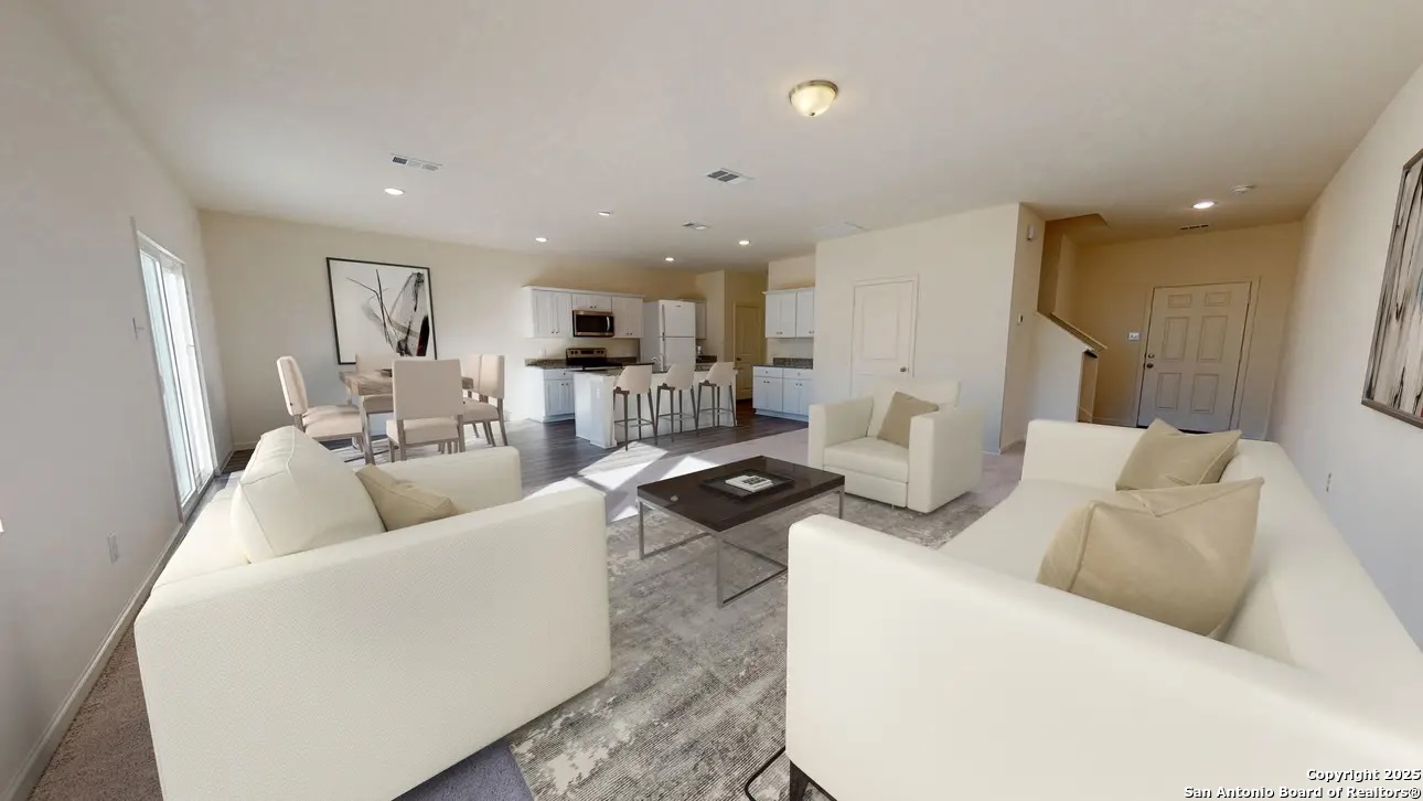 10221 Bluebonnet Point, , 78154 — photo 1