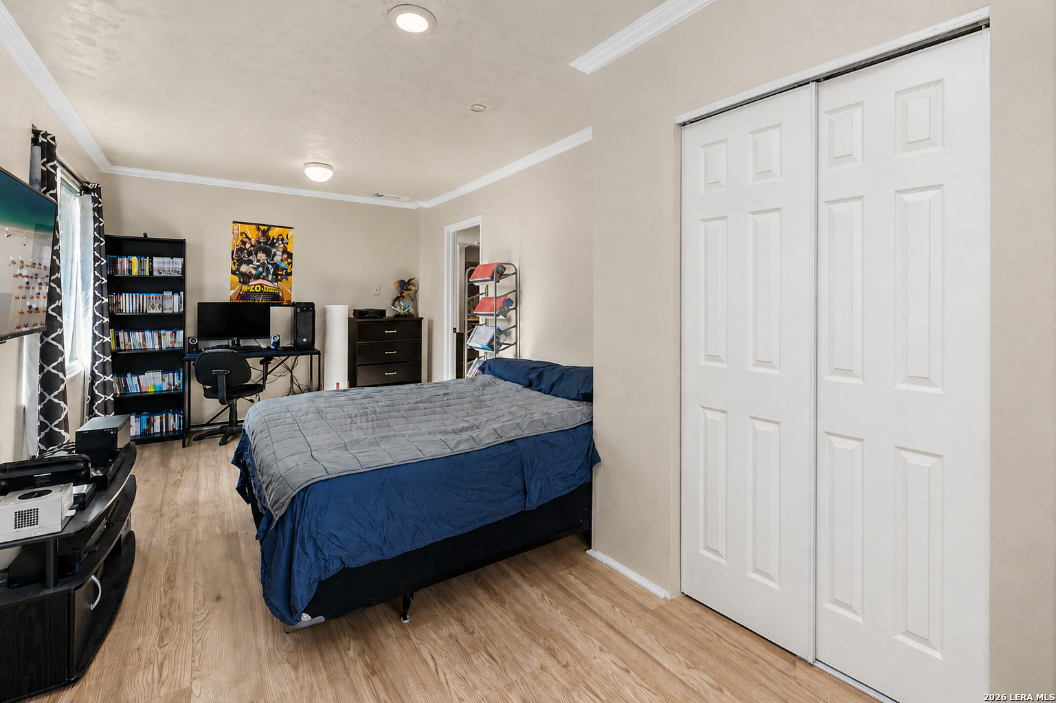 6862 FLAMING RIDGE DR, ,  78109 — photo 1