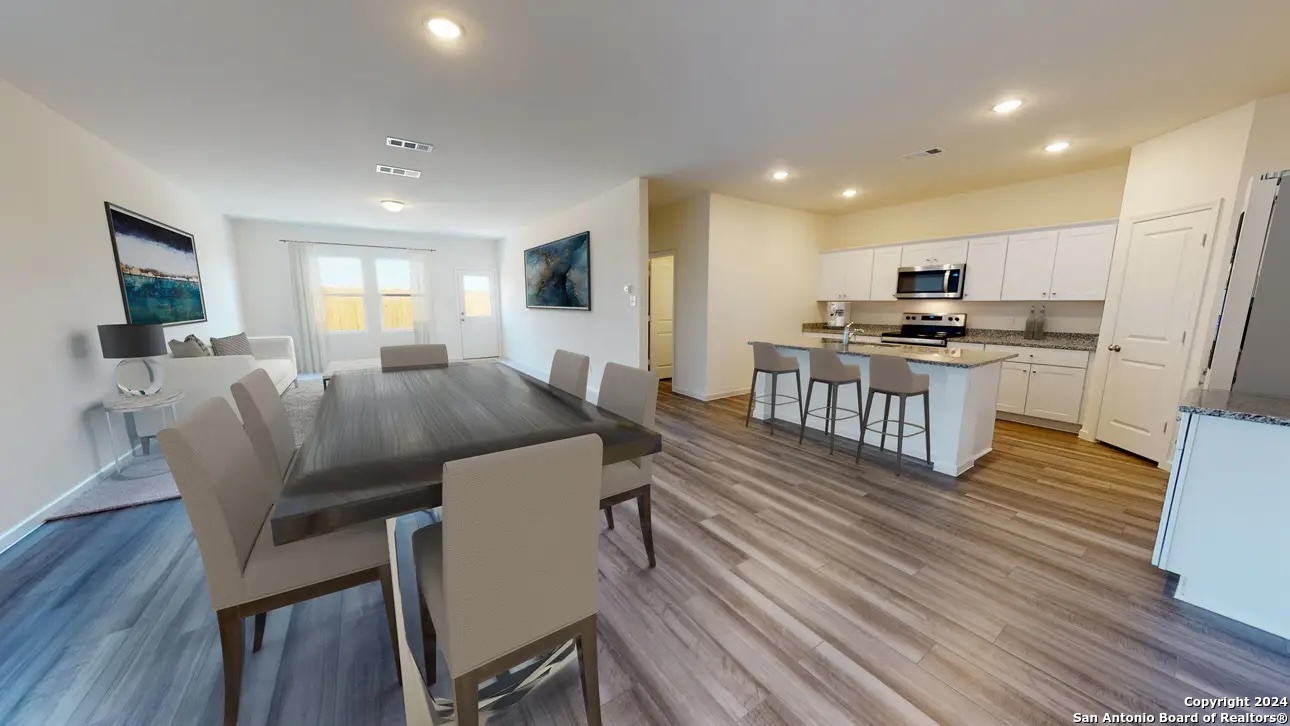 10503 Placeaya Lake, ,  78101 — photo 1