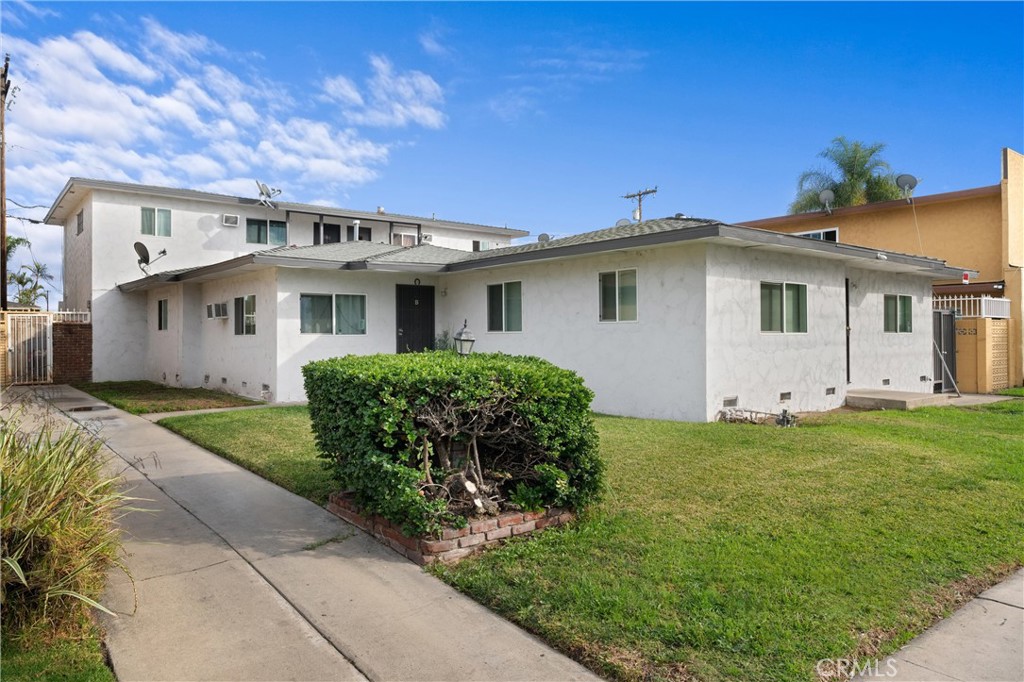 1110 N East, Anaheim, CA 92805 — photo 1