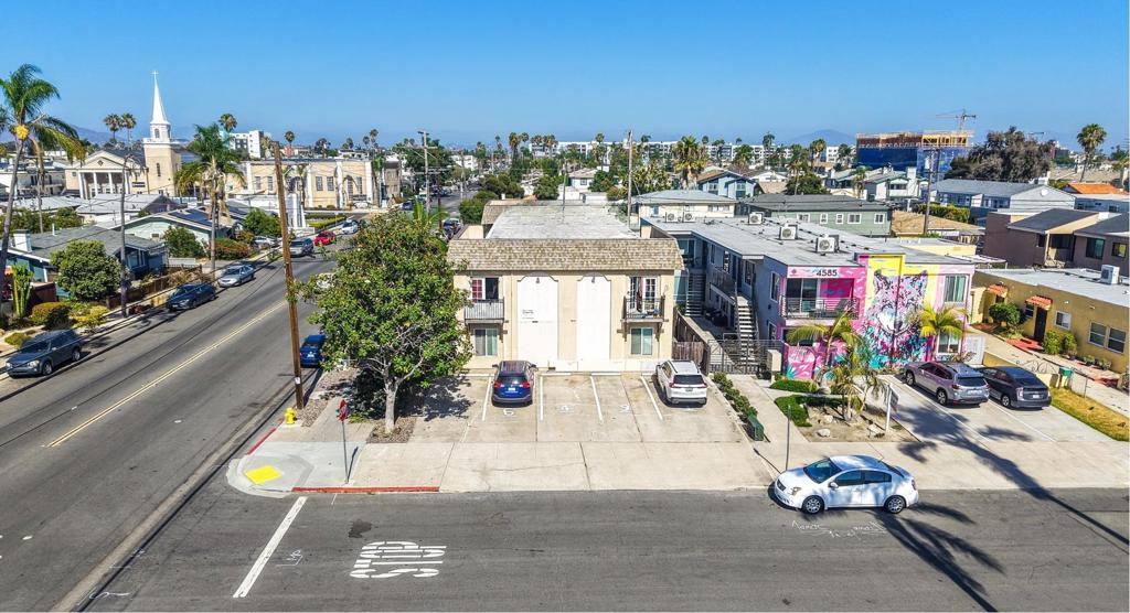 2605 Madison Avenue, San Diego, CA 92116 — photo 1