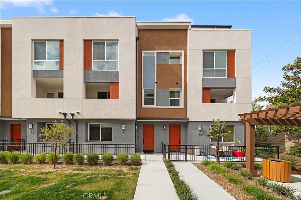 1816 E 1st 440, Santa Ana, CA 92705 — photo 1