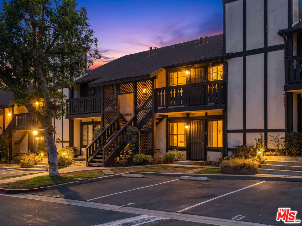351 S Monte Vista Street 7, La Habra, CA 90631 — photo 1