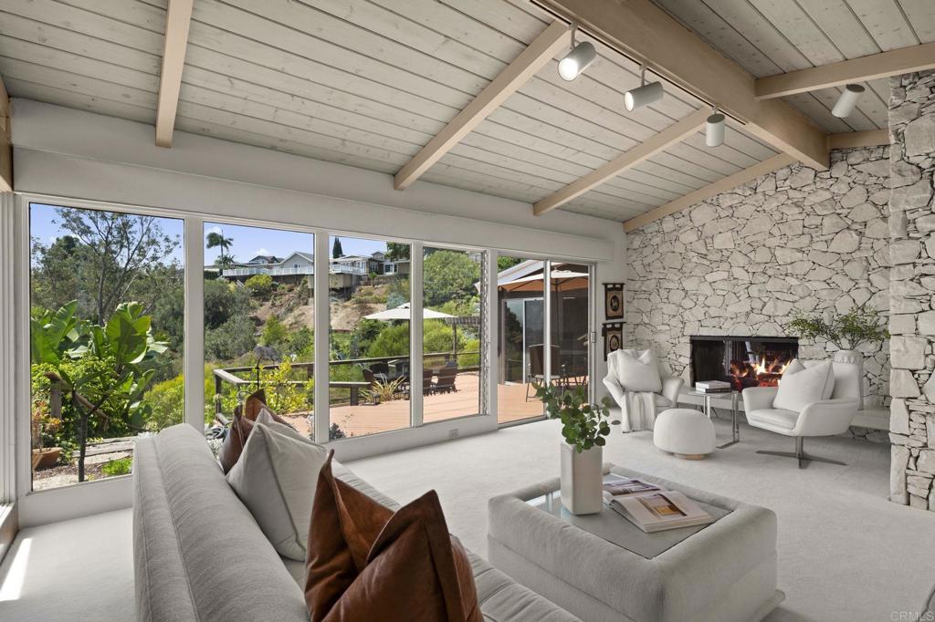 5860 Cactus Way, La Jolla, CA 92037 — photo 1