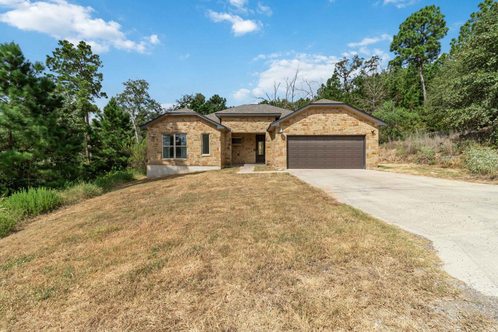 106 Kaapahu, Bastrop, TX 78602 — photo 1