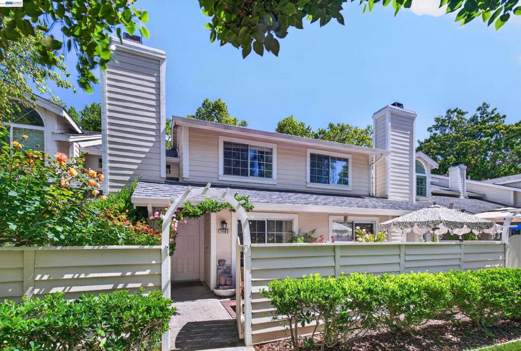 7483 Stonedale Dr, Pleasanton, CA 94588-3736 — photo 1