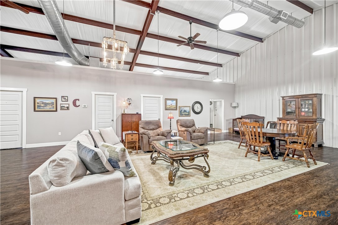 59 Leaning Oak, Victoria, TX 77904 — photo 1