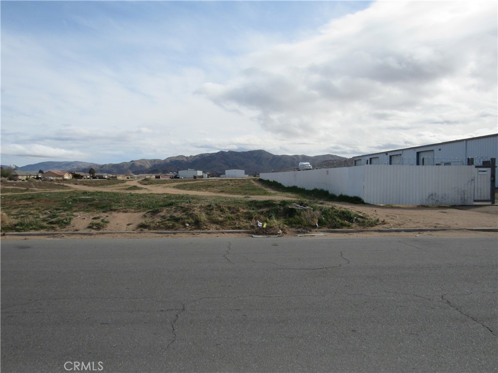 0 Pioneer, Apple Valley, CA 92307 — photo 1