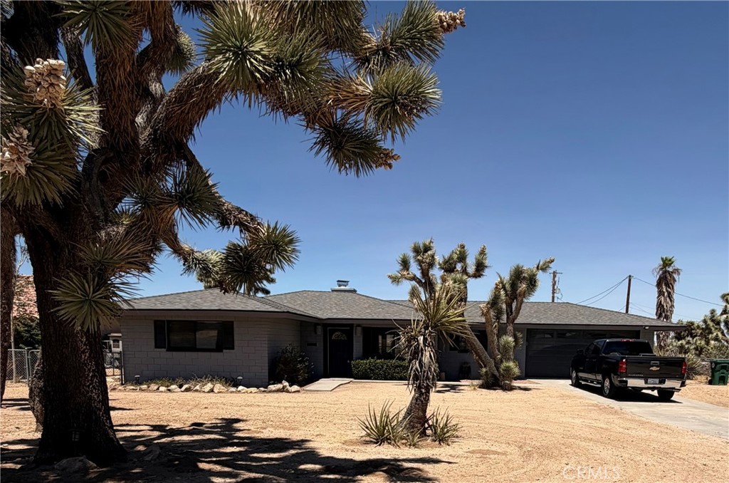 58282 Pueblo, Yucca Valley, CA 92284 — photo 1