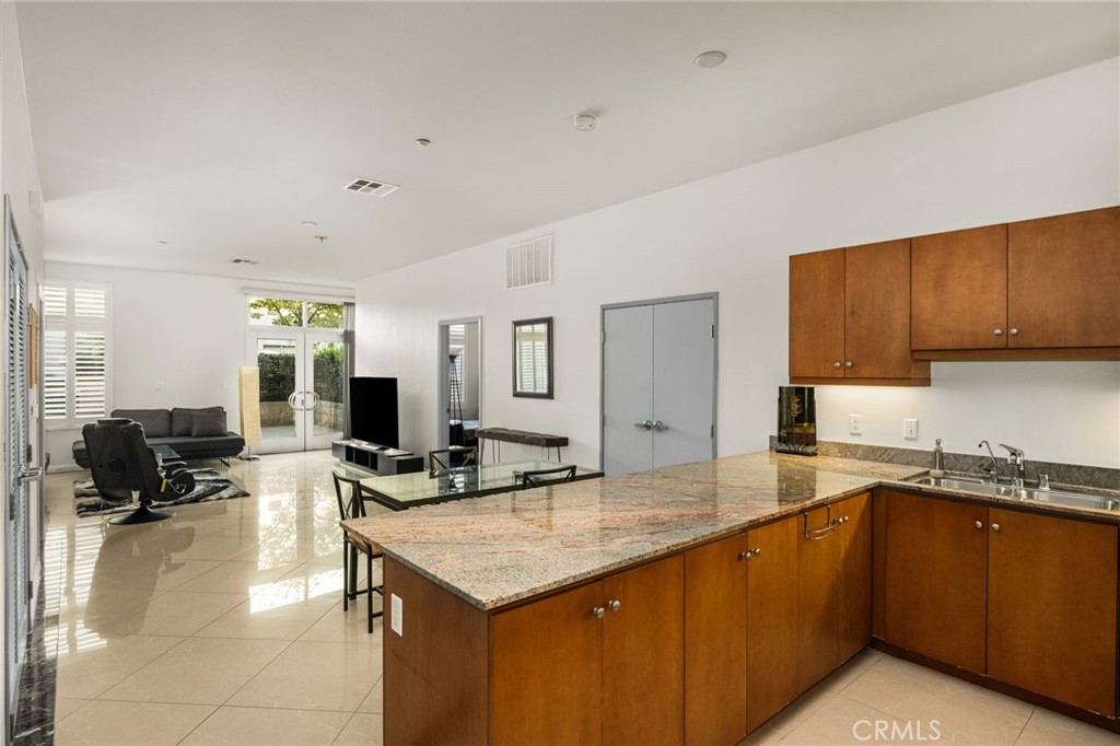 435 W Center Street Promenade 226, Anaheim, CA 92805 — photo 1