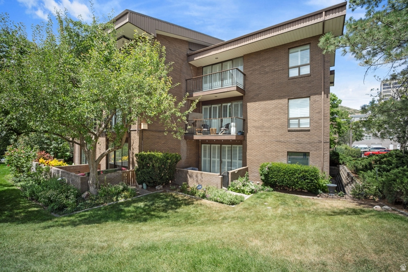 939 S DONNER WAY #101, Salt Lake City, UT 84108 — photo 1