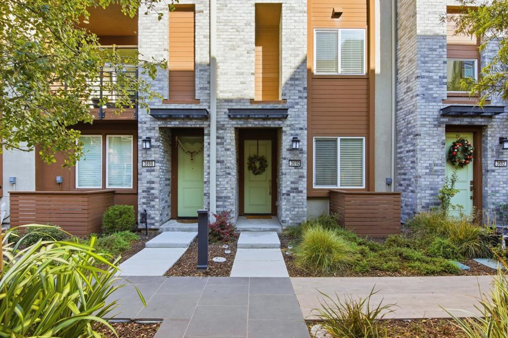 3690 Access Cmn, Fremont, CA 94538 — photo 1