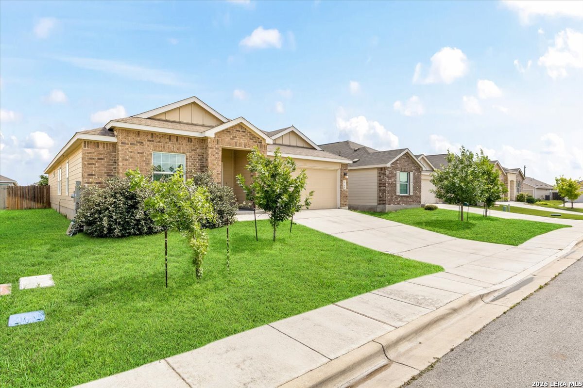 2708 CORAL VLY, ,  78155 — photo 1
