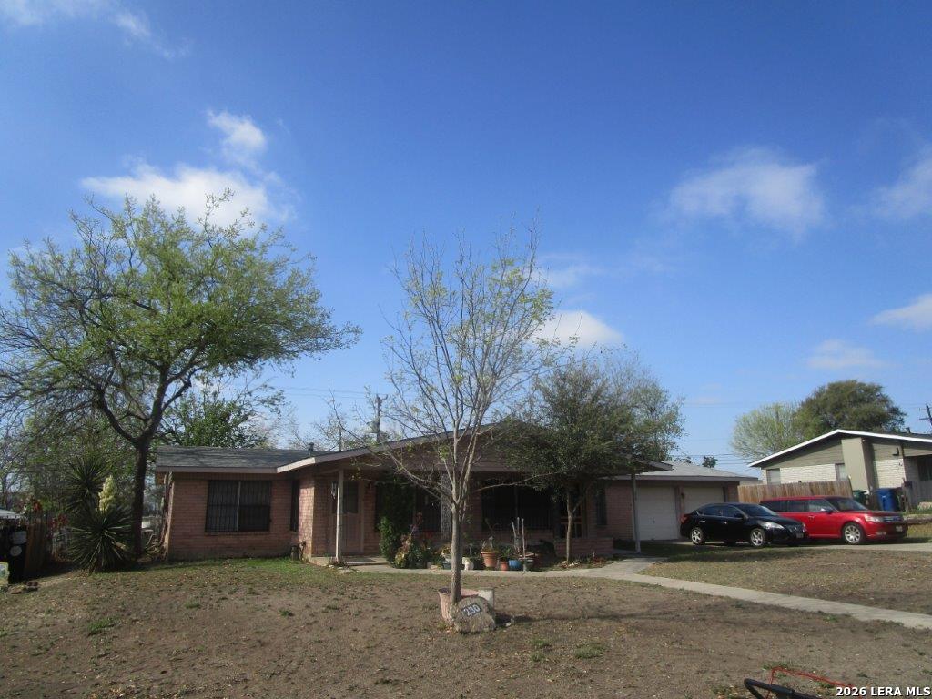 230 Sunnyland, San Antonio, TX 78228 — photo 1