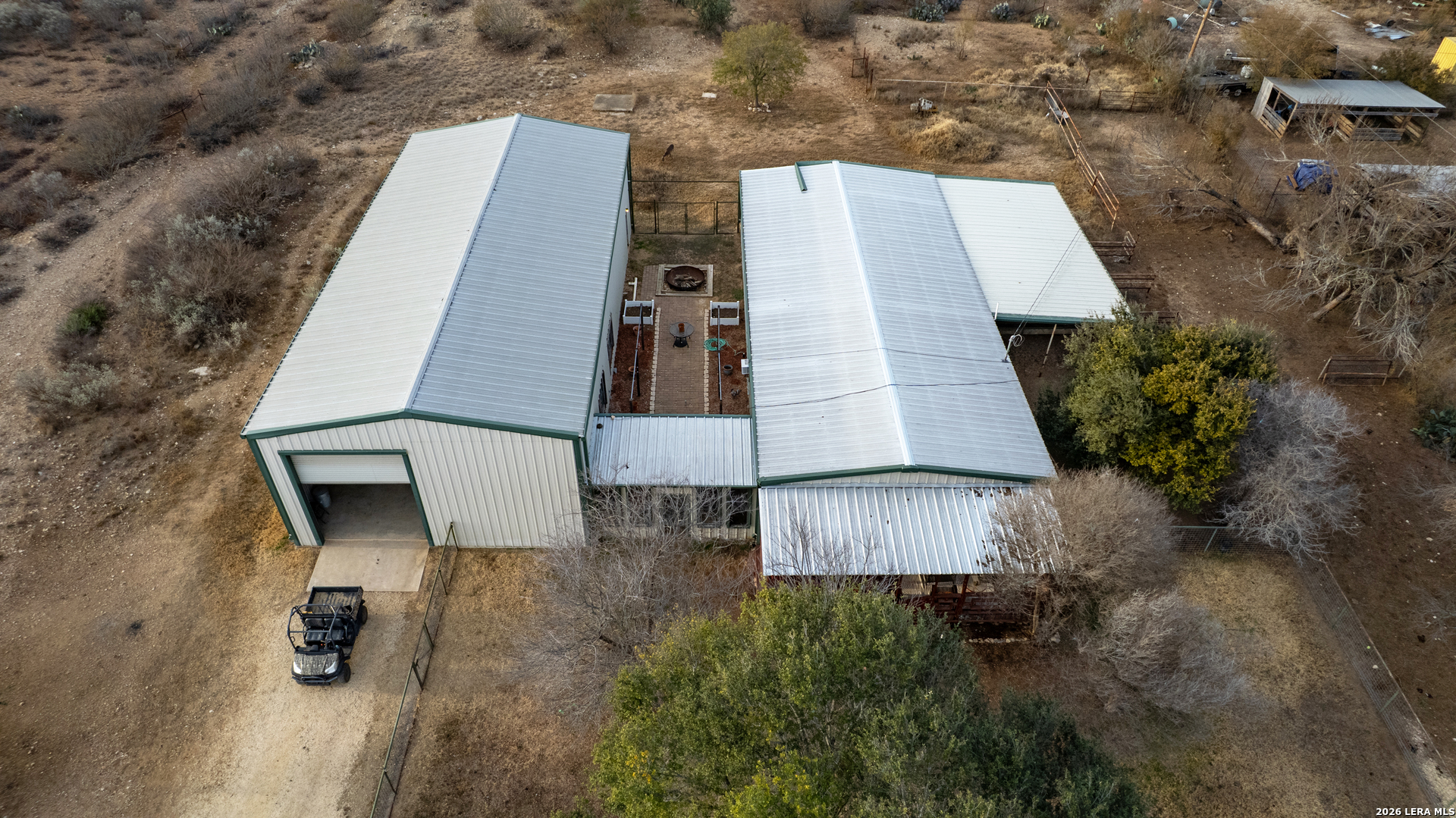 247 Marsh, Uvalde, TX 78801 — photo 1