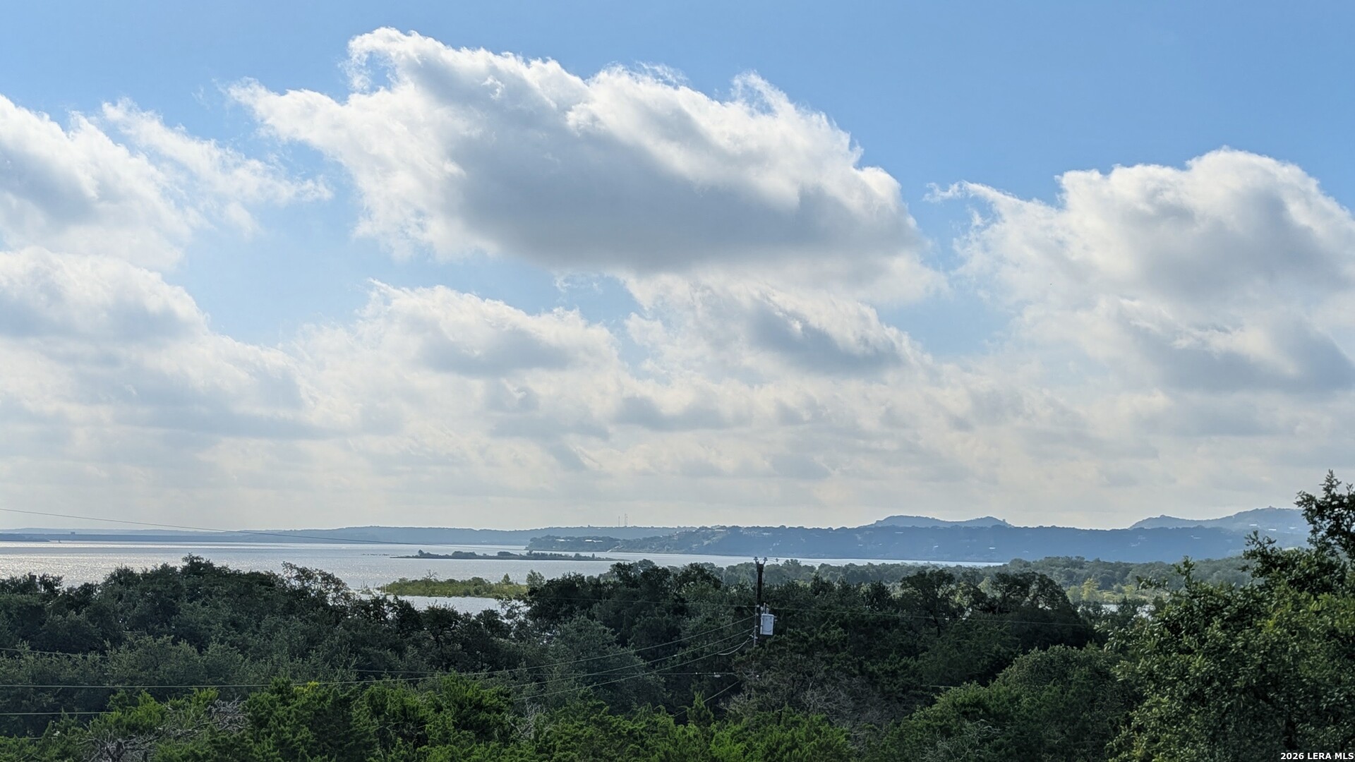 809 LAKEBREEZE DR, Canyon Lake, TX 78133 — photo 1
