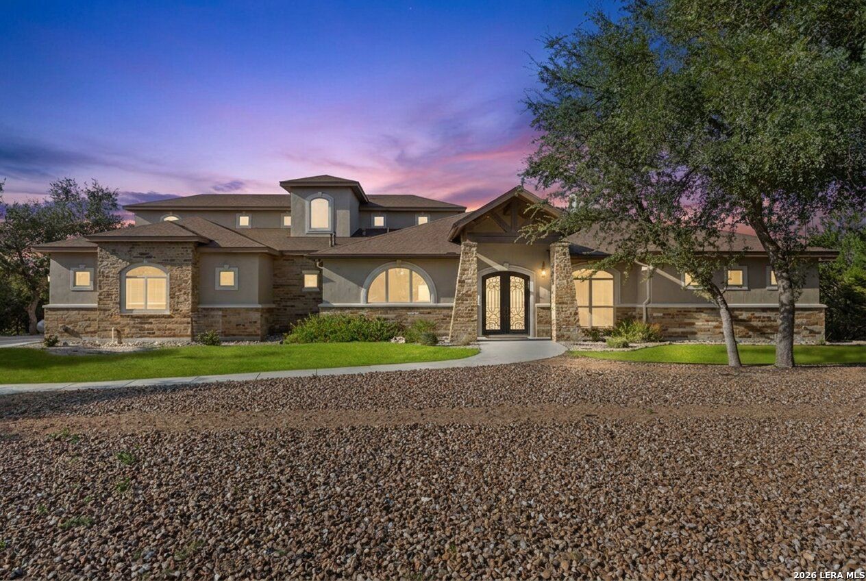 8 BRAEBURN CT, Bulverde, TX 78163 — photo 1