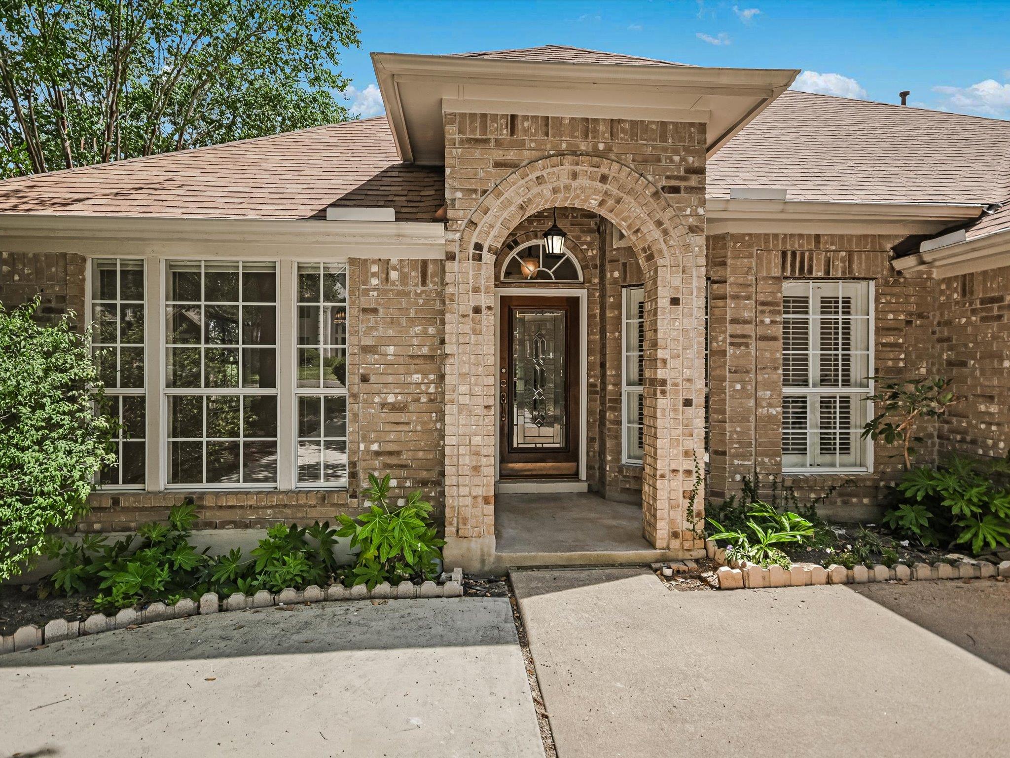 10817 Redmond, Austin, TX 78739 — photo 1