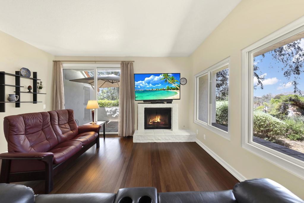 16130 Avenida Venusto 24, San Diego, CA 92128 — photo 1